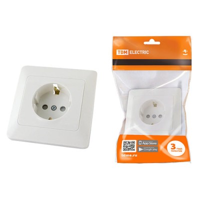 Розетка 2П+З с защ. шт. 16А 250В белая "Ильмень" TDM Розетка 2П+З с защ. шт. 16А 250В белая "Ильмень" TDM