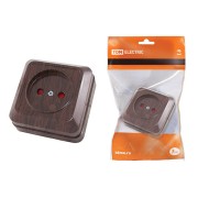 Розетка 2П открытой установки с з/ш IP20 10А, бук "Ладога" TDM