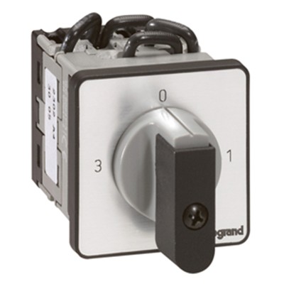 Переключатель кулачковый 3 напр. 2п 16А с полож. "0" PR12 027503 Переключатель кулачковый 3 напр. 2п 16А с полож. "0" PR12 027503