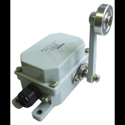 Выключатель КУ-701 У2, рычаг с роликом, 10А, IP54, 2 эл. цепи, концевой (ЭТ) ET003117 Выключатель КУ-701 У2, рычаг с роликом, 10А, IP54, 2 эл. цепи, концевой (ЭТ) ET003117