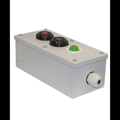 ПКУ-15-21.131-54У2 (1xСКЛ11 зеленая, 220В + 1xВК30-10-11110-54(1з+1р) черная + 1xВК30-10-11110-54(1з+1р) красная + PG-19), пост управления (ЭТ) ET054782 ПКУ-15-21.131-54У2 (1xСКЛ11 зеленая, 220В + 1xВК30-10-11110-54(1з+1р) черная + 1xВК30-10-11110-54(1з+1р) красная + PG-19), пост управления (ЭТ) ET054782