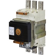 Выключатель в литом корпусе 1002527