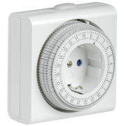 РТМ-3 Розетка-таймер механ. 15мин 24ч 96on/off 16А IP20 IEK ERT-21-1-16-S-15-0-20-K01