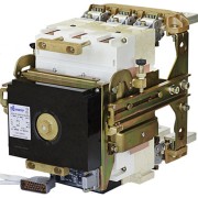 Выключатель в литом корпусе 1002502