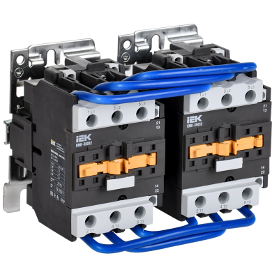 Контактор КМИ-35032 реверс 50А 230В/АС3 2НО;2НЗ IEK KKM33-050-230-22-1 Контактор КМИ-35032 реверс 50А 230В/АС3 2НО;2НЗ IEK KKM33-050-230-22-1